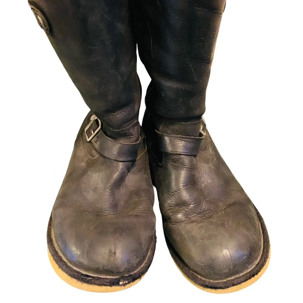 Ugg 1969 Kensington Women's Black Leather Shearling Side Zip Biker Boot